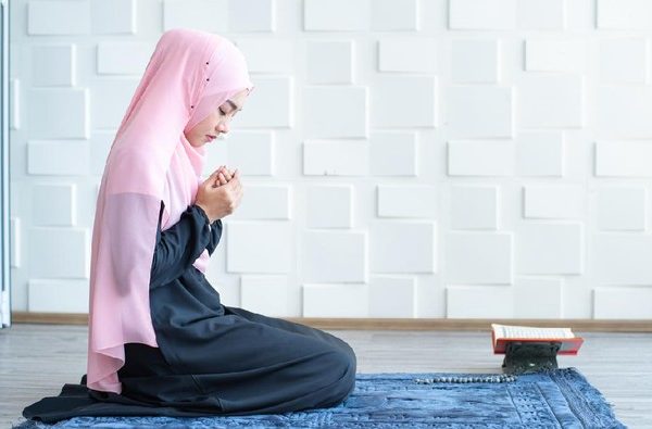 Taqdim Artinya Mendahulukan, Berikut Ini Penjelasannya